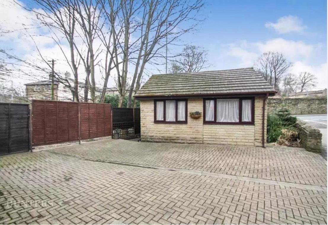 Lister Park Bradford Stylish 1Bed Coach House - Quiet & Tranquil Cottage & Parking Екстериор снимка